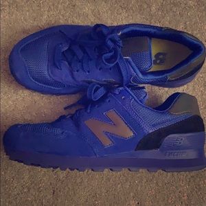 Cobalt Blue *New Balance* Women’s Size 7 Sneakers